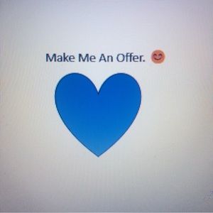 Glam of a Goddess 👑 Show Up & Show Out while recycling gently cared for items.